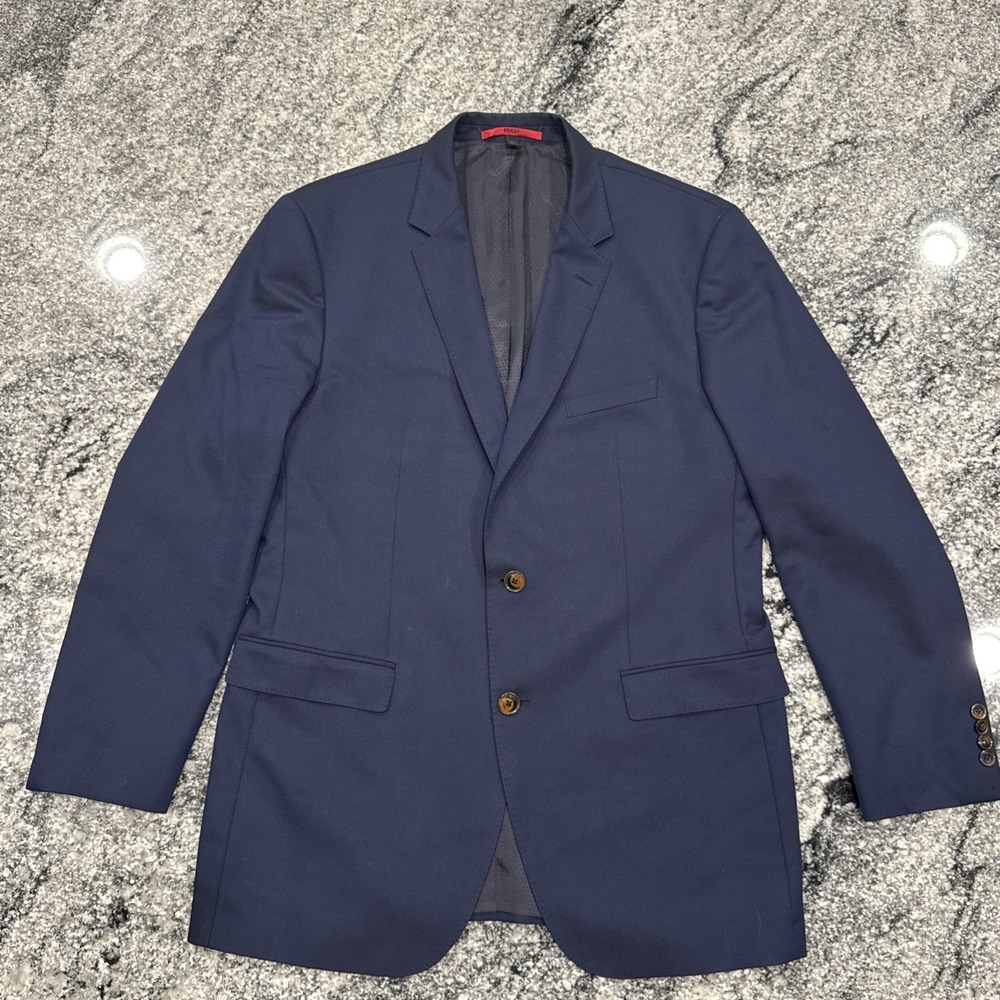 Hugo Boss Jacket Mens 44 Long Nave Blue Wool 2 Button Blazer Work Really Sharp